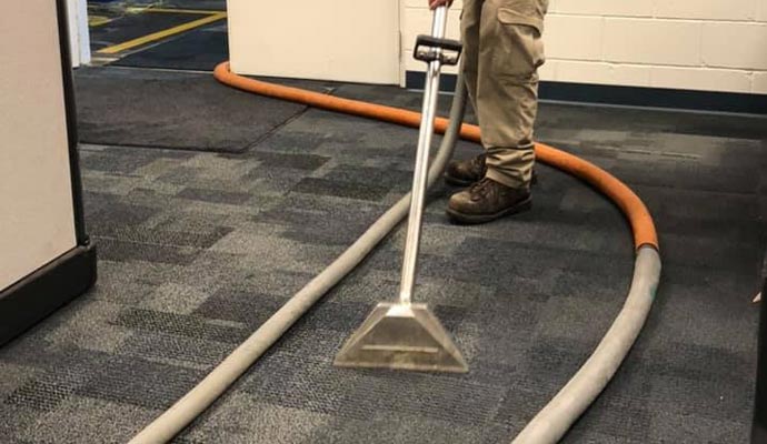 Commercial Carpet Cleaning Service