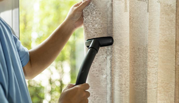 Professional on-site drapery cleaning service